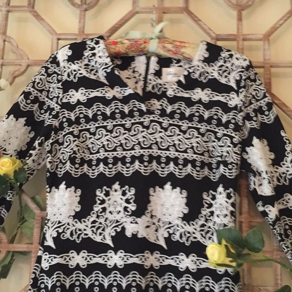 NWT black and white size small dress - Picture 2 of 5